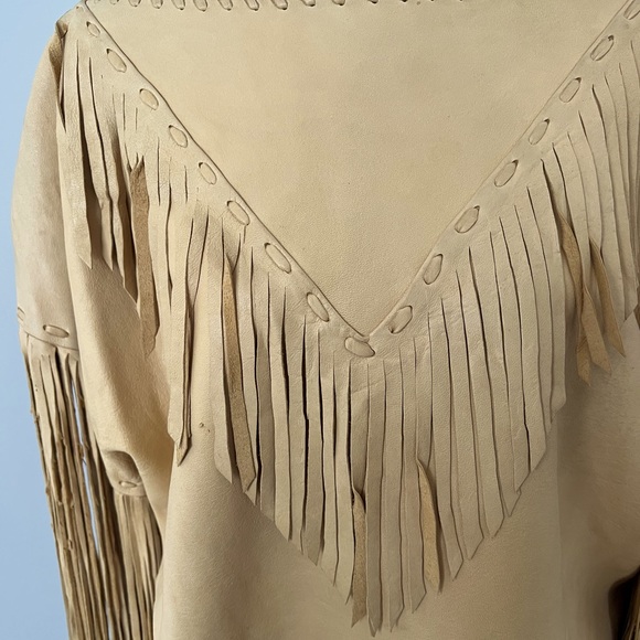 O/S Real Leather Poncho / Cape with tassels - Picture 2 of 6